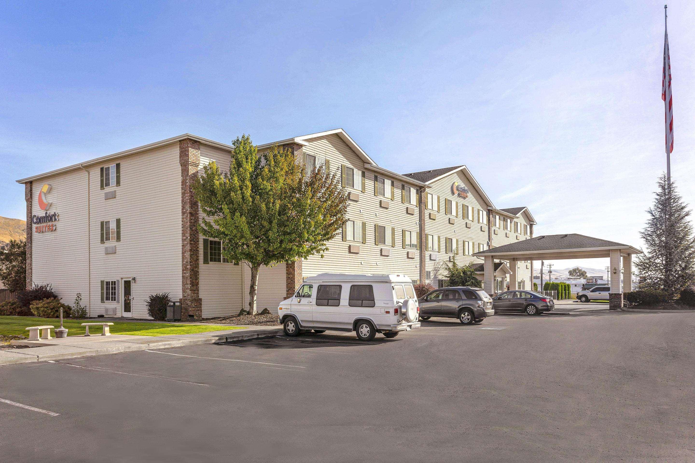 Comfort Suites Yakima Exterior foto